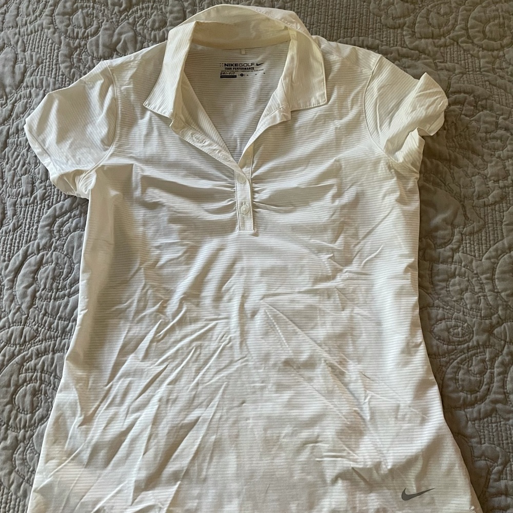 Nike golf. Dry fit white tee